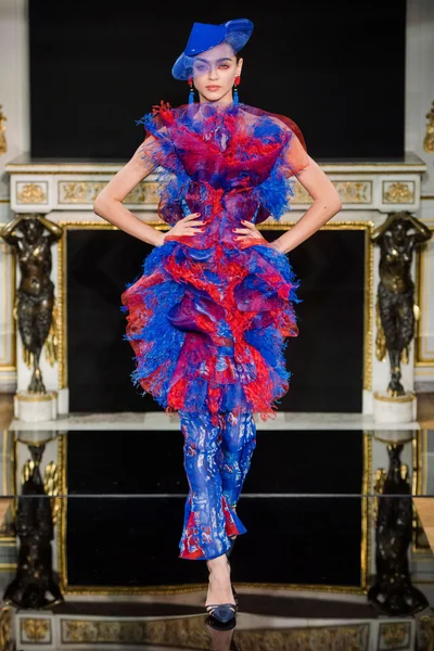 Look 66